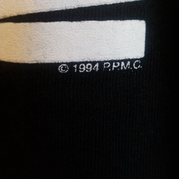 Vintage The Who "30 Years" T-Shirt Size XL - Picture 3 of 5